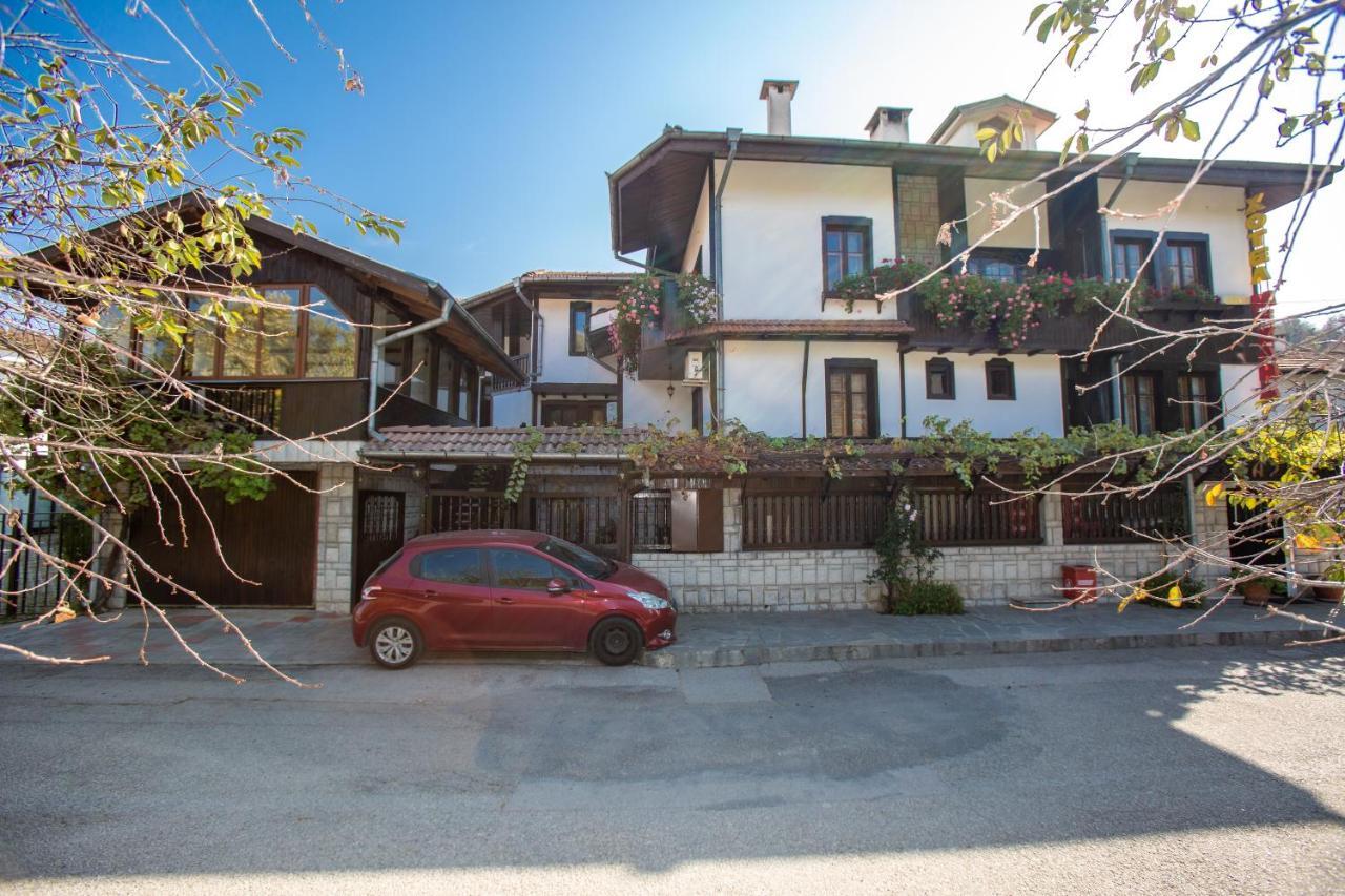 Oazis Family Hotel Lovech Exterior foto