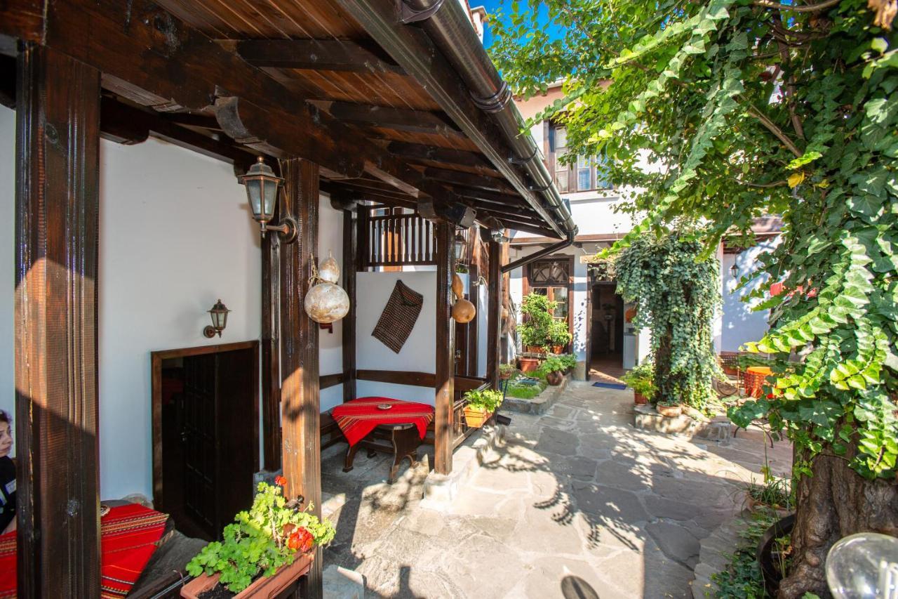Oazis Family Hotel Lovech Exterior foto