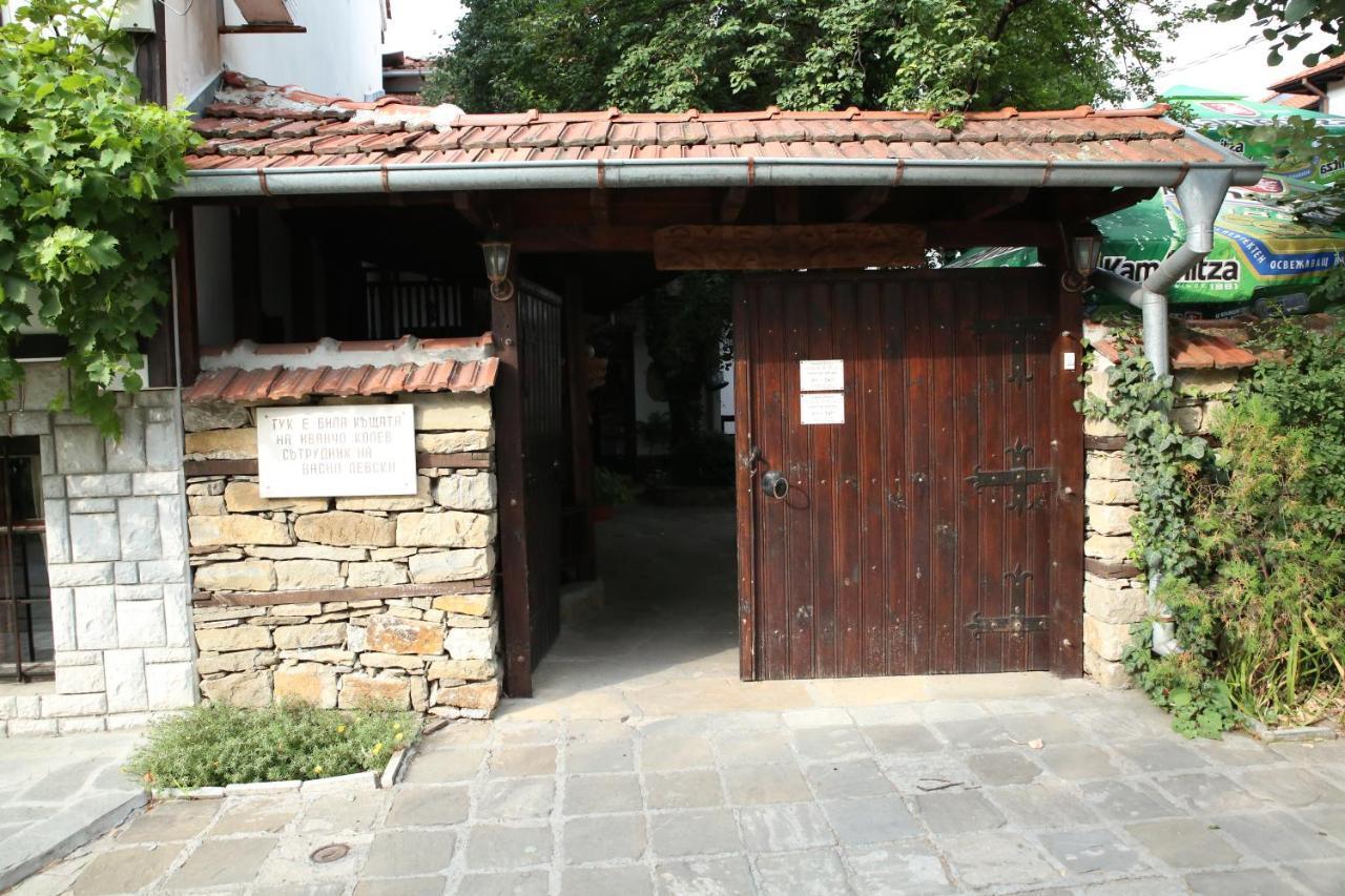 Oazis Family Hotel Lovech Exterior foto