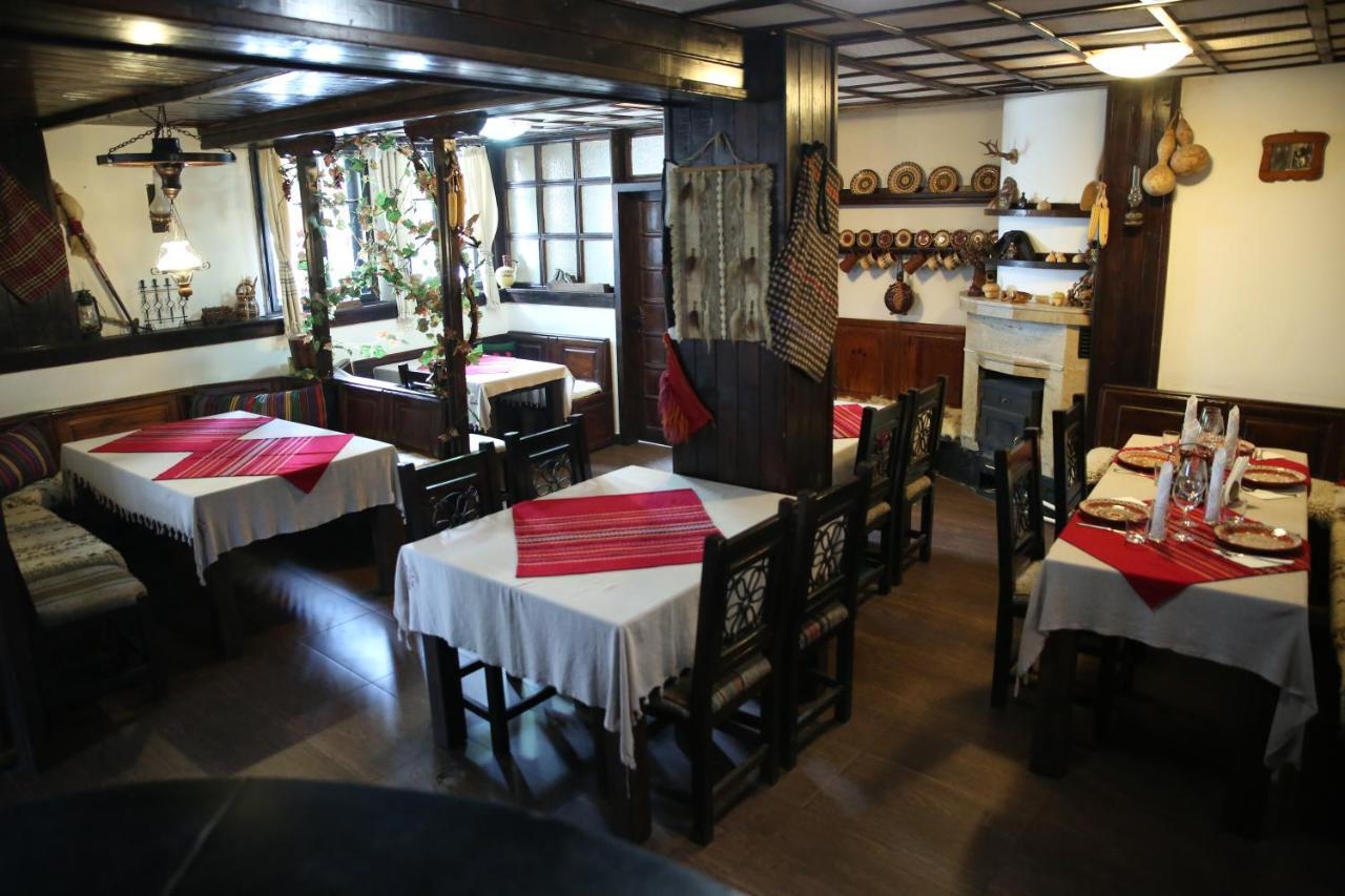Oazis Family Hotel Lovech Exterior foto
