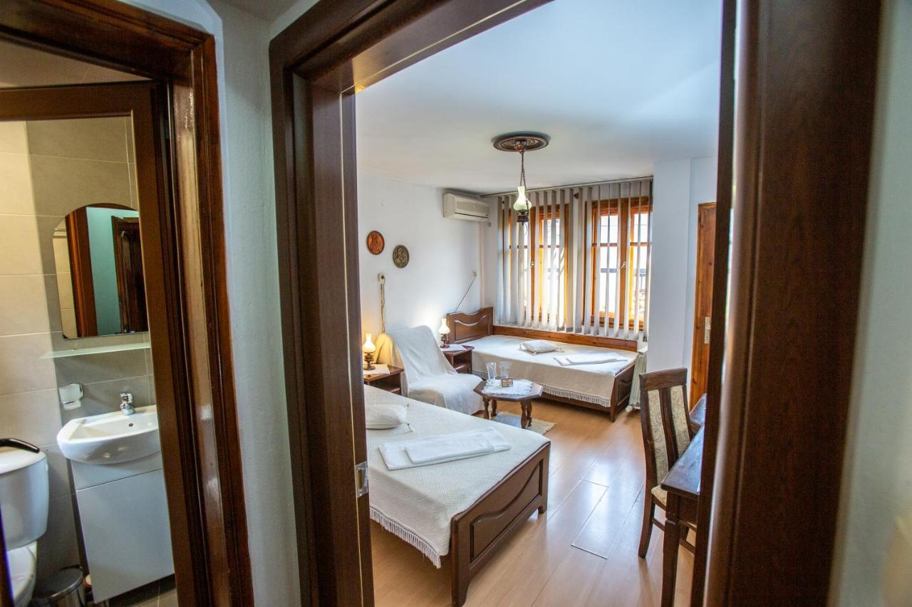 Oazis Family Hotel Lovech Exterior foto